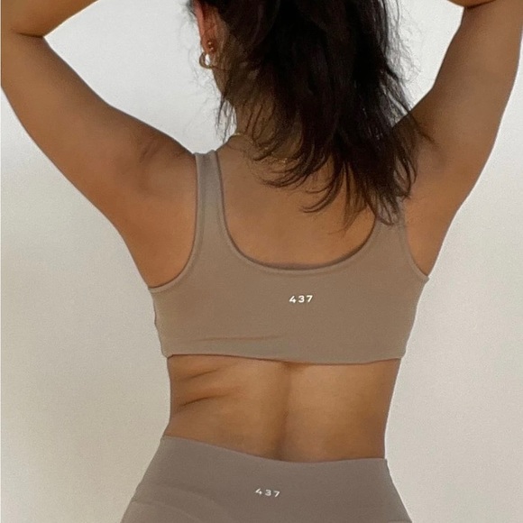 NWT 437 The Scoop Neck Bra - Picture 3 of 3